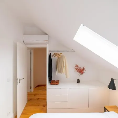 Sao Bento Duplex 3 Апартаменты Лиссабон